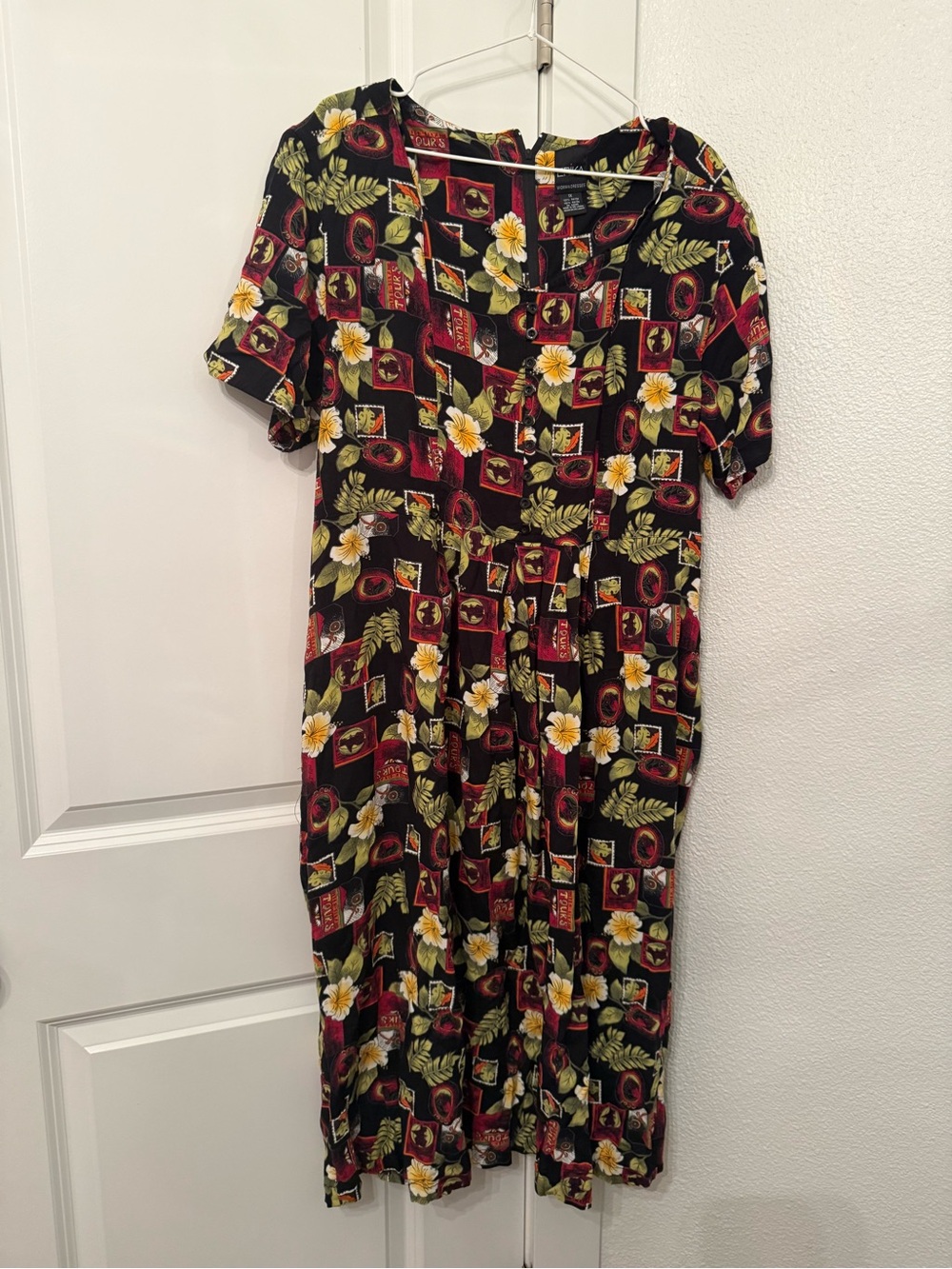 Erika Black Floral & Red Tile Short-Sleeve Midi Dress | 1X